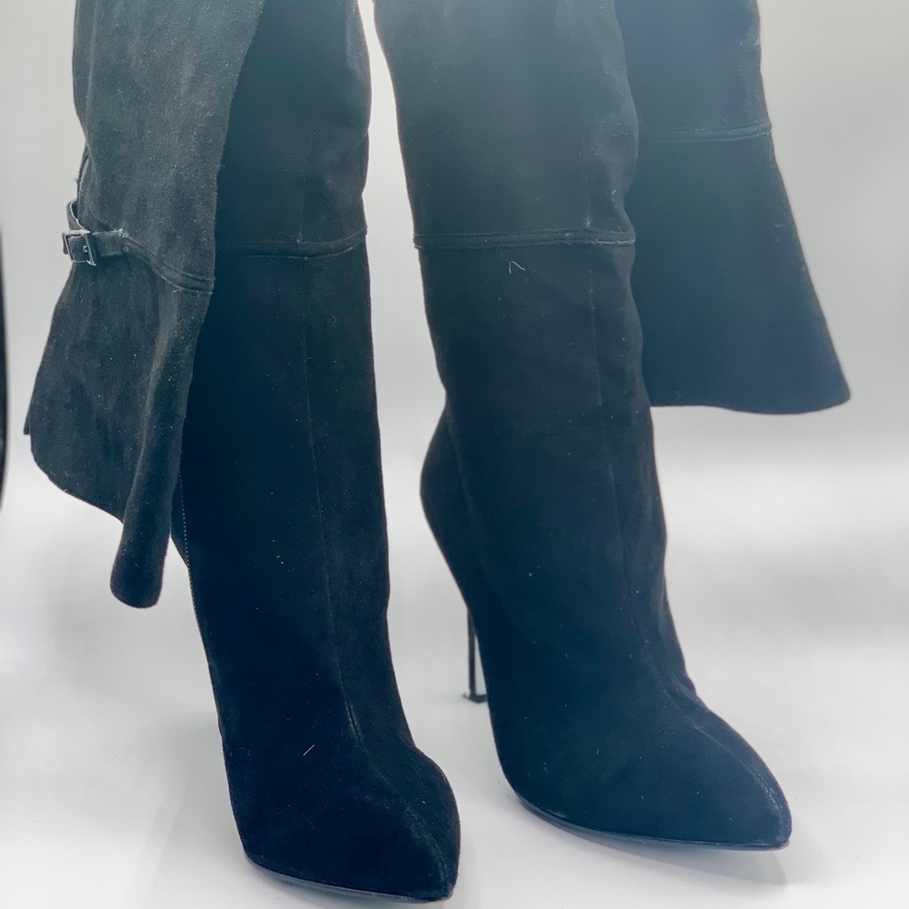 Chinese Laundry suede Over The Knee heeled boots